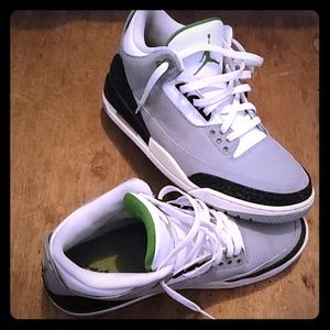 Air Jordans 3's